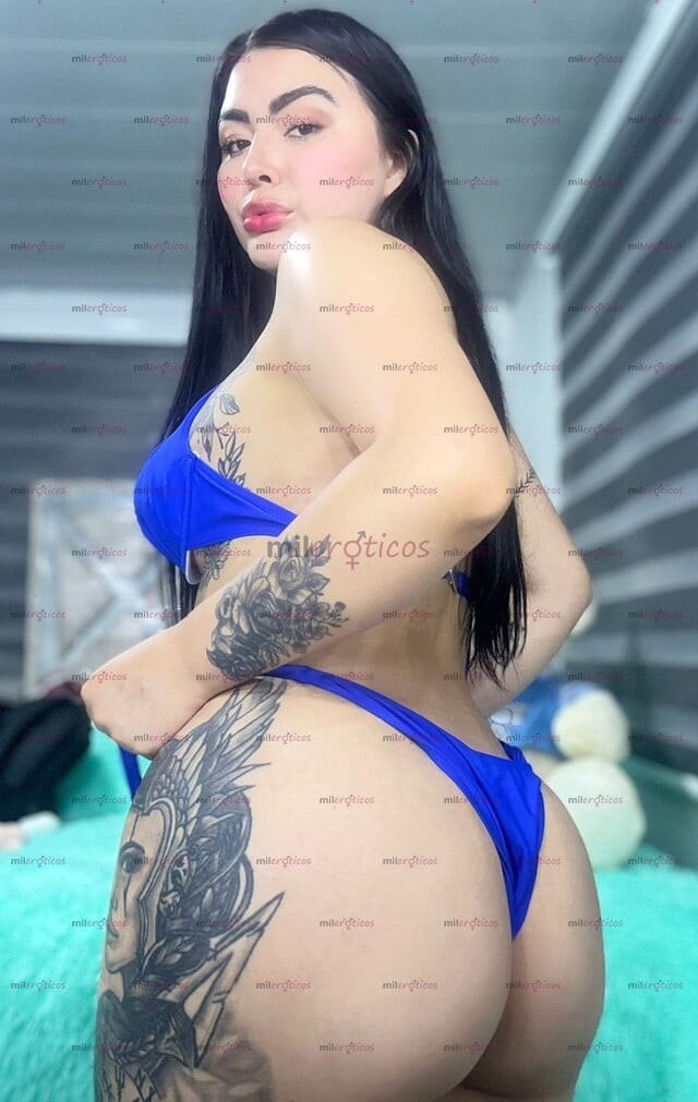 FOTOS DE PELINEGRA Y BLANQUITA SARA HENAO HERMOSA MODELO Y ACOMPAÑANTE DE LUJO