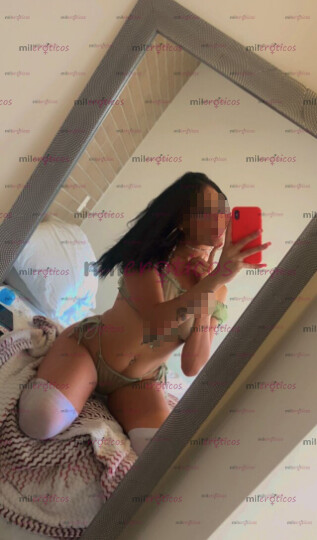 FOTOS DE SEXY MORENITA, NINFOMANA DE CABELLO NEGRO Y UNA BOQUITA QUE DESEARAS
