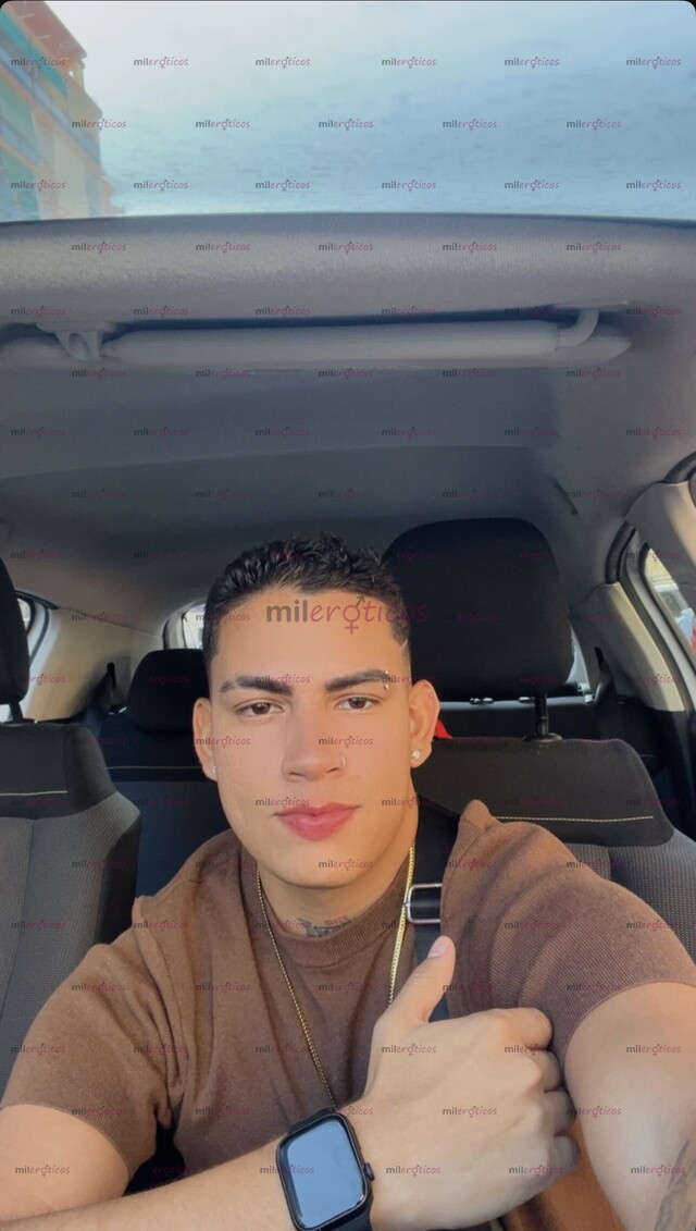 FOTOS DE COLOMBIANO DOTADO CALIENTE CON GANAS DE FOLLAR Y PASARLA RICO