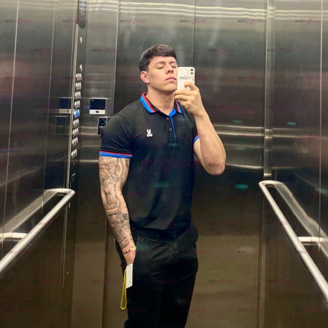 FOTOS DE SOLO POR HOY COLOMBIANO MACHO ACTIVO DISPONIBLE EN TU CIUDAD