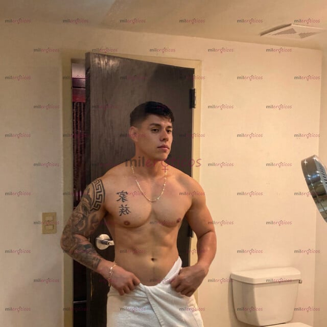 FOTOS DE SOLO POR HOY COLOMBIANO MACHO ACTIVO DISPONIBLE EN TU CIUDAD