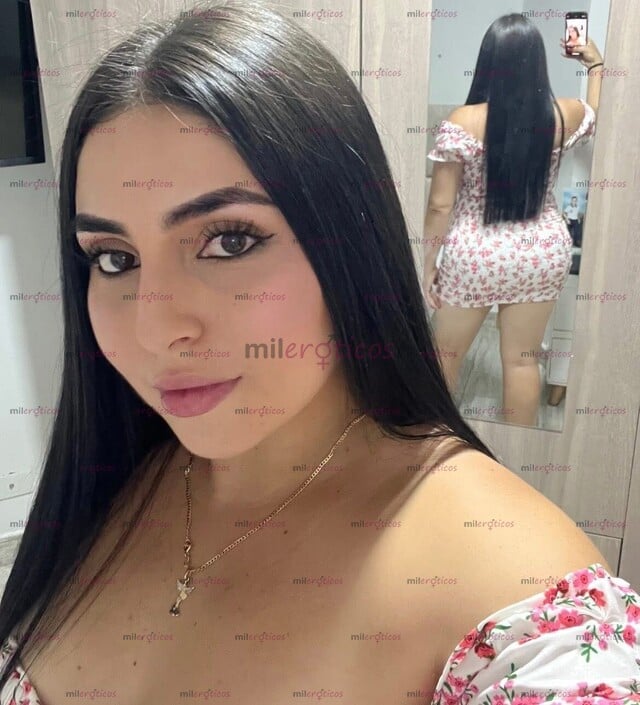 FOTOS DE VENUS , CURVY MAMASOTA CON UN CULO Y UNA CARITA HERMOSA