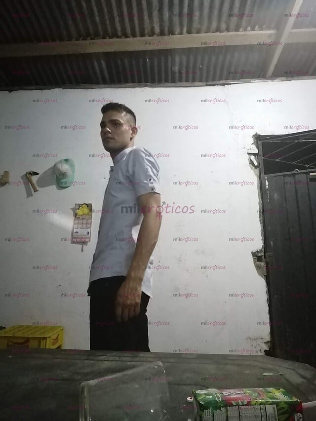 FOTOS DE FETICHES DE CUALQUIER CLASE FALCO VERGON MENTE ABIERTA FETICHES FEROCES