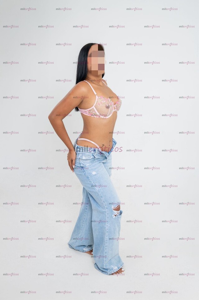 FOTOS DE MORENA DE 20 AÑOS RECIÉN LLEGADA A TU CIUDAD