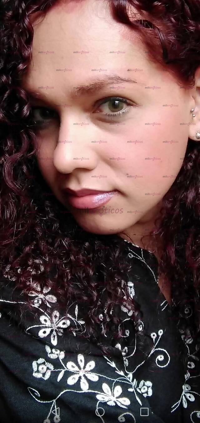 FOTOS DE MIRA ESE HUEQUITO !!...PARA QUE SE VENGA ADENTRO !!