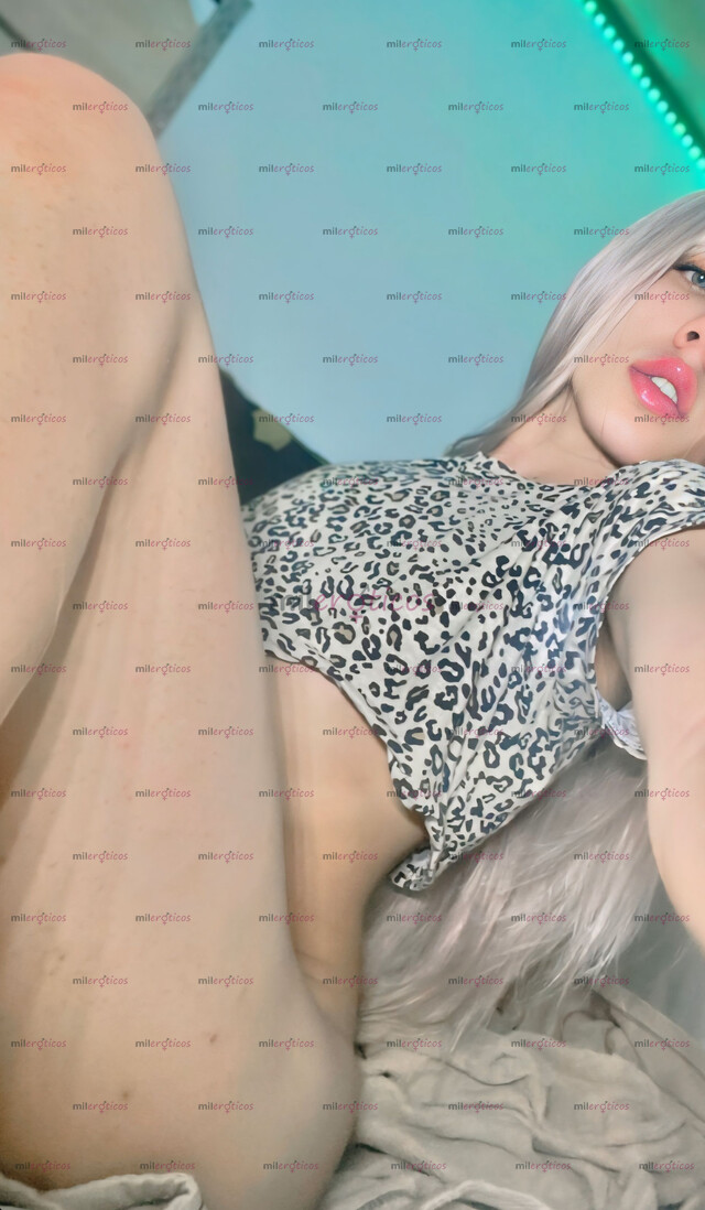 FOTOS DE SOY SIARA, LA BEBECITA DEL GRUPO , LISTA PARA CUMPLIR TUS FANTASÍAS