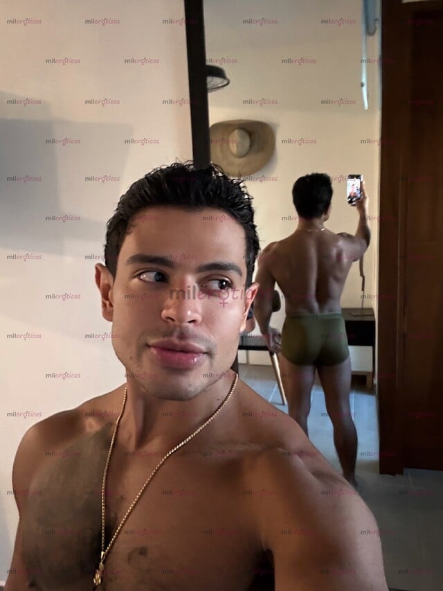 FOTOS DE COLOMBIANO 20CM GRUESOS JOVENCITO Y MUY BUEN CUERPO EDUCADO Y DISCRETO