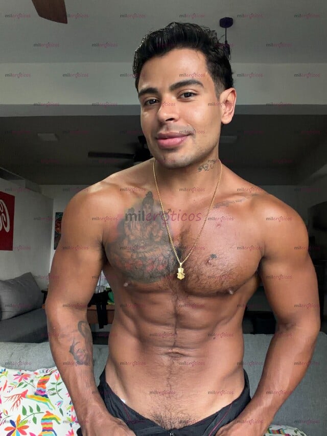 FOTOS DE COLOMBIANO 20CM GRUESOS JOVENCITO Y MUY BUEN CUERPO EDUCADO Y DISCRETO