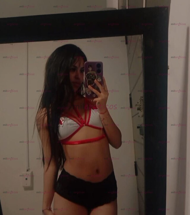 FOTOS DE DULCE BEBIDA CON GANAS DE PLACER Y BUEN SEXO.