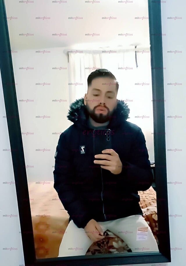 FOTOS DE RAUL CALIENTE, COMPLACIENTE CON MUCHAS GANAS DE HACER ORAL Y QUE ME PENETREN