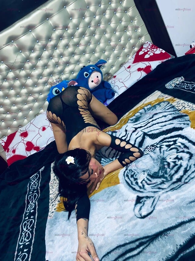 FOTOS DE SOY UNA FLACA DELICIOSA CON GANAS DE COGER RICO TODA Y SIN PRISA TODA LA NOCHE
