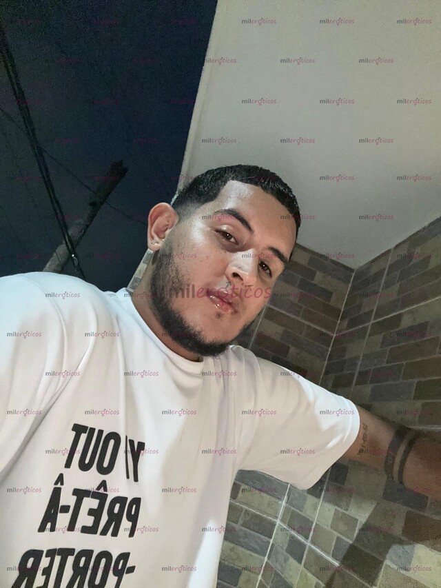 FOTOS DE KEVIN ENFERMERO PAISA COMPLACIENTE MEDELLÍN