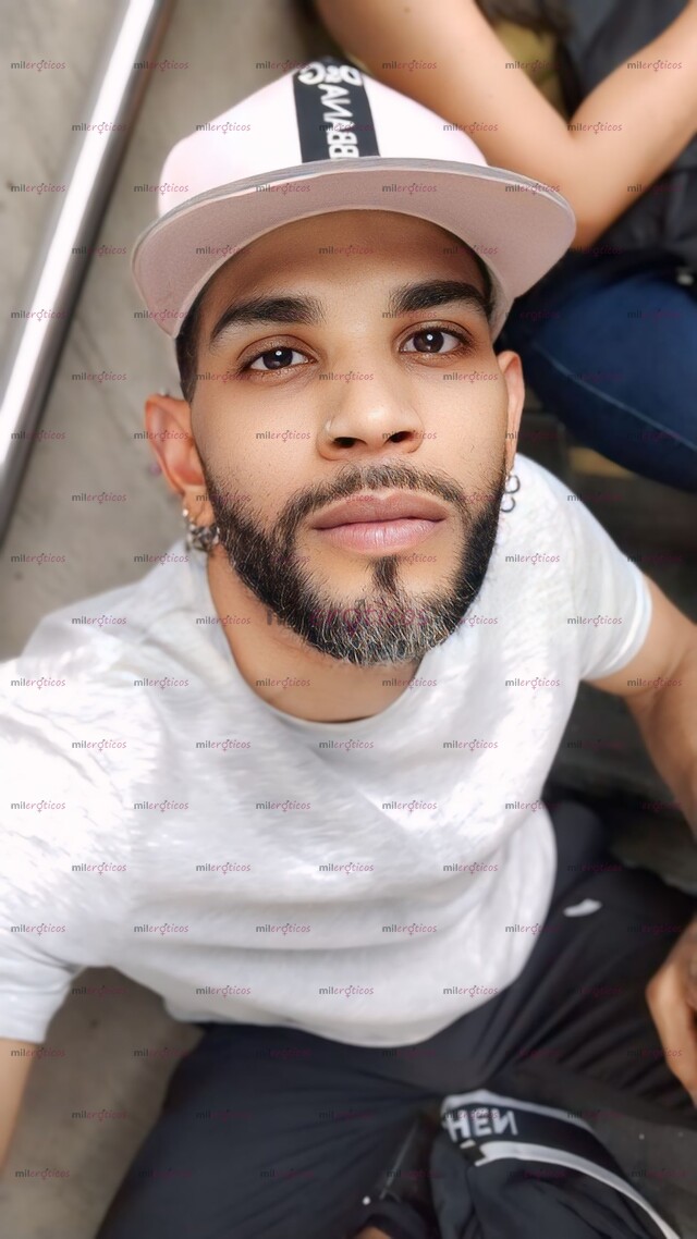 FOTOS DE UNIVERSITARIO EXTRANJERO, MORENO VERGON 21CM DE VERGA , CULON