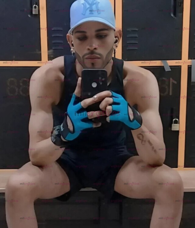 FOTOS DE UNIVERSITARIO EXTRANJERO, MORENO VERGON 21CM DE VERGA , CULON