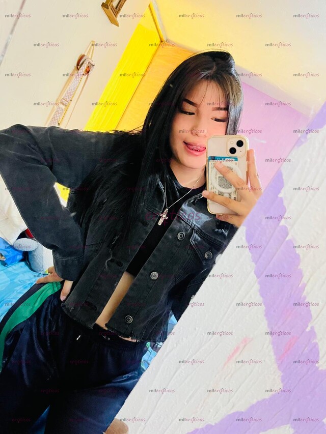 FOTOS DE DANNA SOY MUY BUENA EN LA CAMA SIENTE COMO SE MUEVEN MIS CADERAS YO SI DISFRUTO