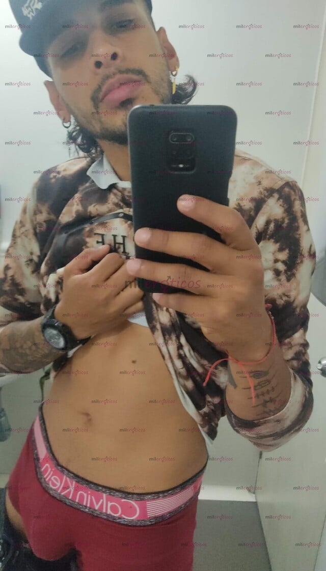 FOTOS DE MACHO VERGON COMPLACIENTE 21CM DE VERGA SE CUMPLEN FETISHES DE CUALQUIER TIPO