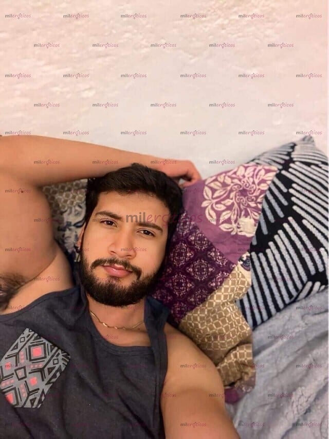 FOTOS DE JOVEN COLOMBIANO VELLUDO, SALIMOS DE LA RUTINA?