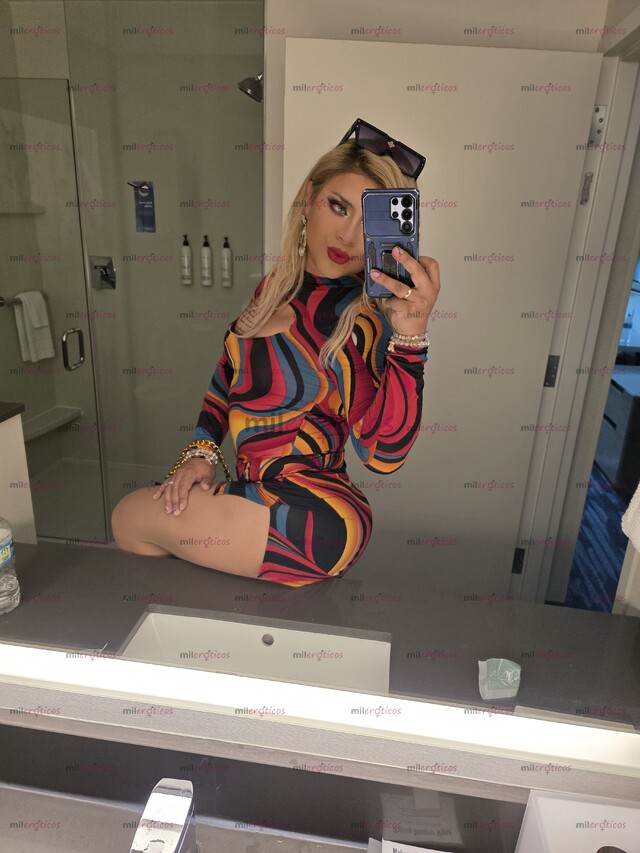 FOTOS DE DESDE NY! CARLA ACT TOP VISITANDO MONTERREY FIN DE SEMANA