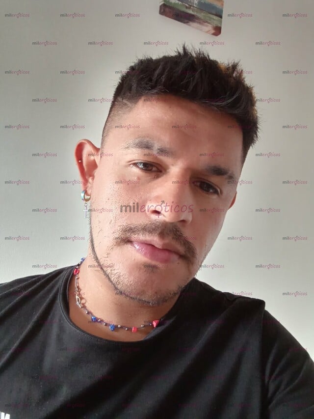 FOTOS DE JOHN VERSATIL 34 AÑOS LLAMAME O ESCRIBE AL WHATSAPP 3103000842