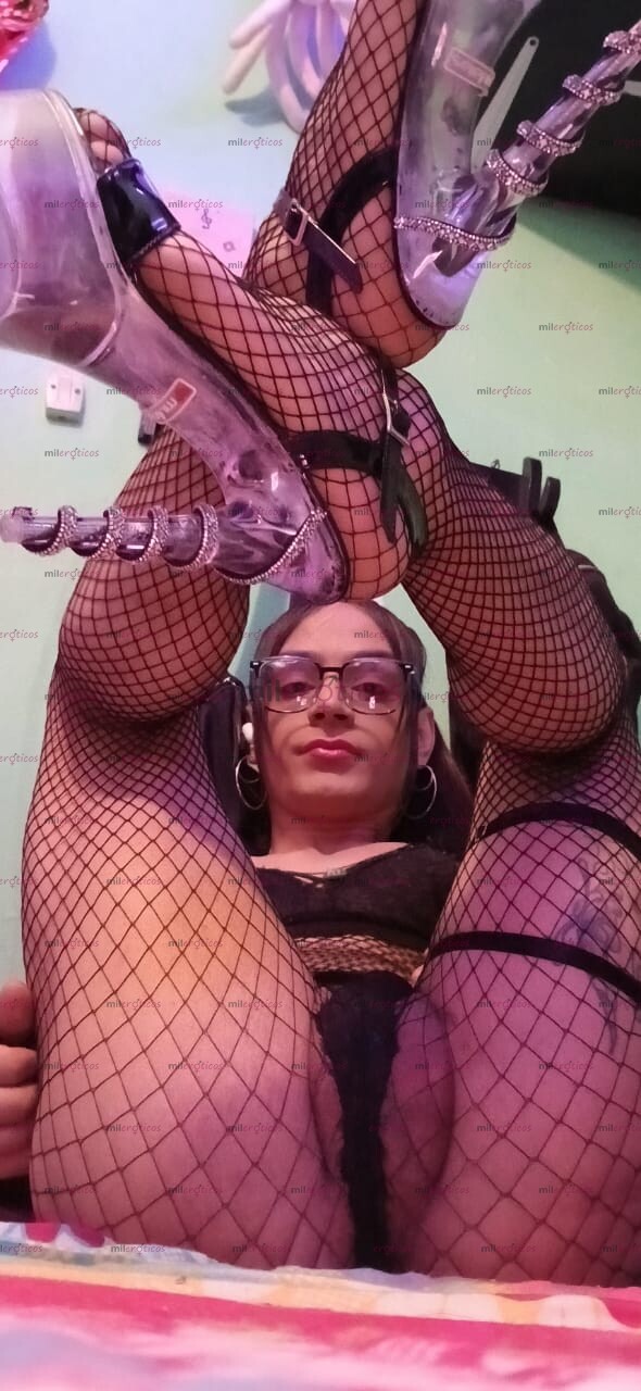 FOTOS DE DOTADA CON 21 CM DE PLACER DESCOMPLICADA ACTIVA Y PASIVA NADA DE AFANES