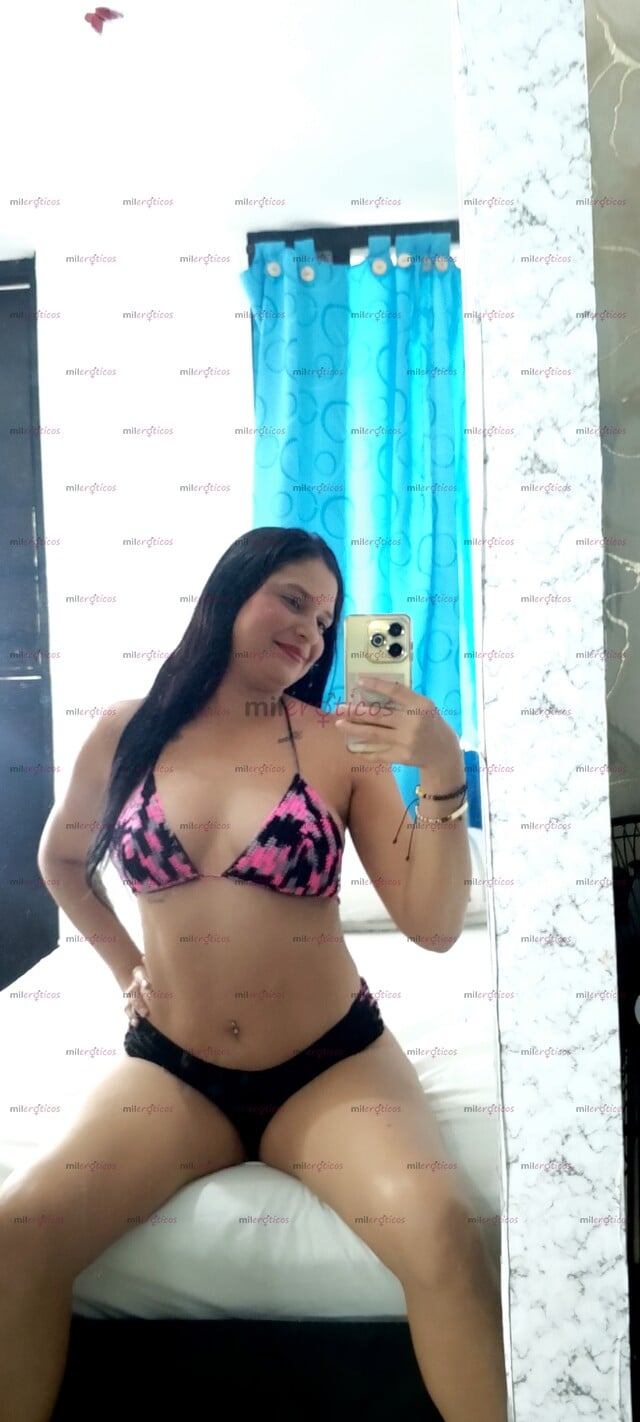 FOTOS DE MELISSA BIEN ARRECHITA Y MOJADITA VEN PARA MANDARTE MORIBUNDO A TU CASA