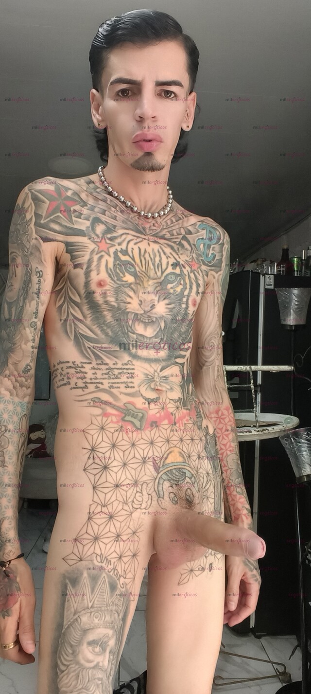 FOTOS DE FLACO ACTIVO BLANCO TATUADO MORBOSO VERGON