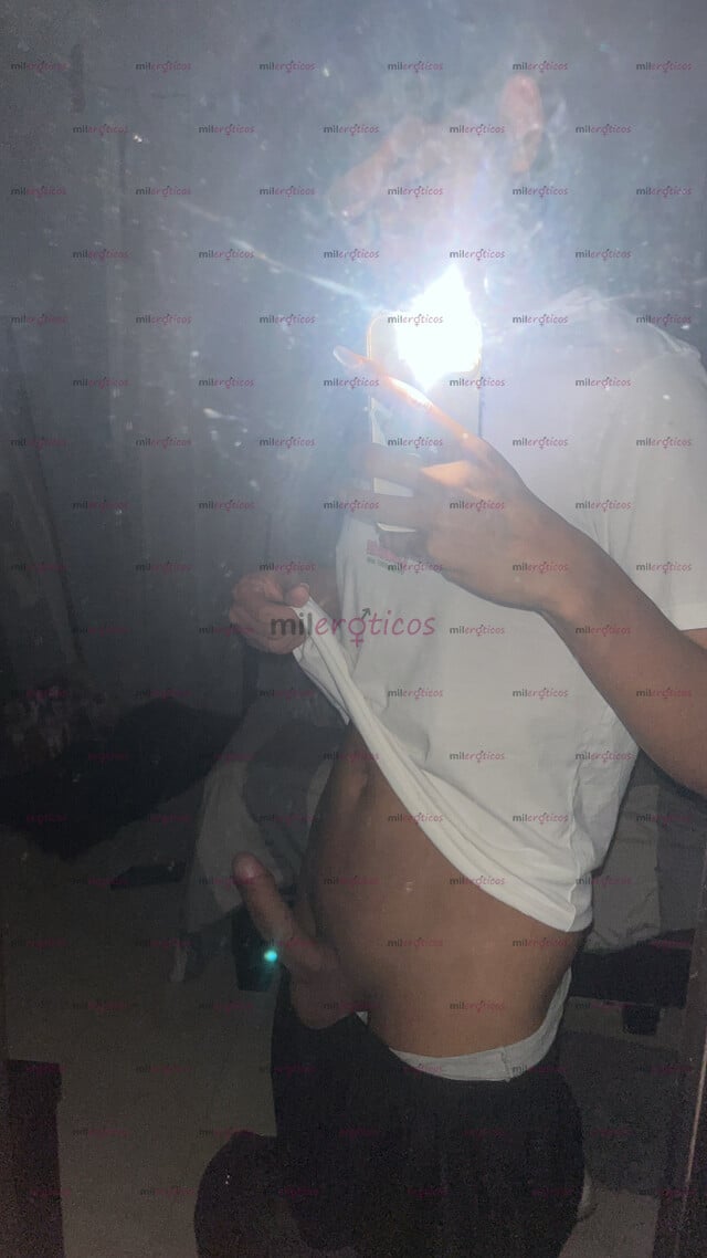 FOTOS DE RICO TWINK VERGON DISPUESTO A HACERTE SUYO