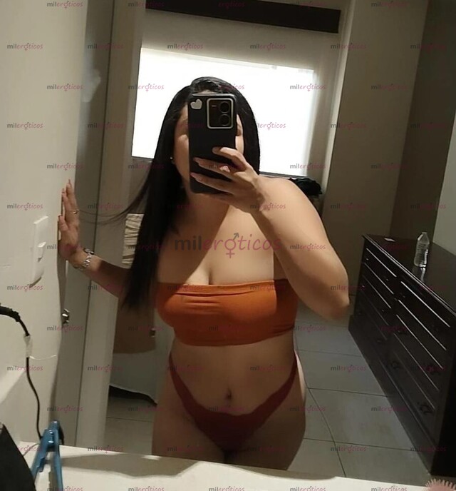 FOTOS DE VEN A DESLECHARTE EN MIS HERMOSOS SENOS GRANDES FLAQUITA BONITA DISPONIBLE
