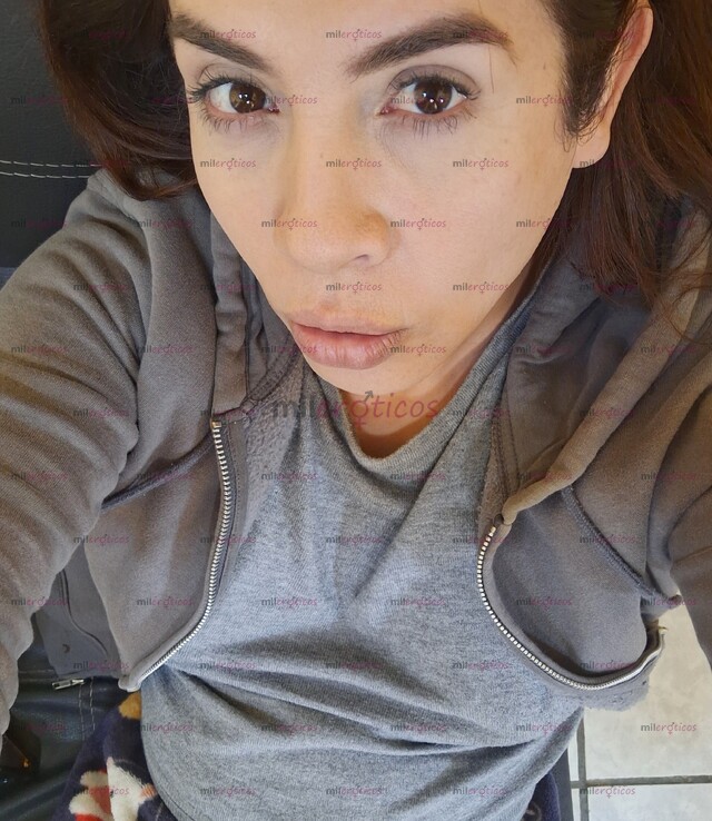 FOTOS DE KELLY HERMOSA CHICA TRANS MUY CALIENTE Y SEXY