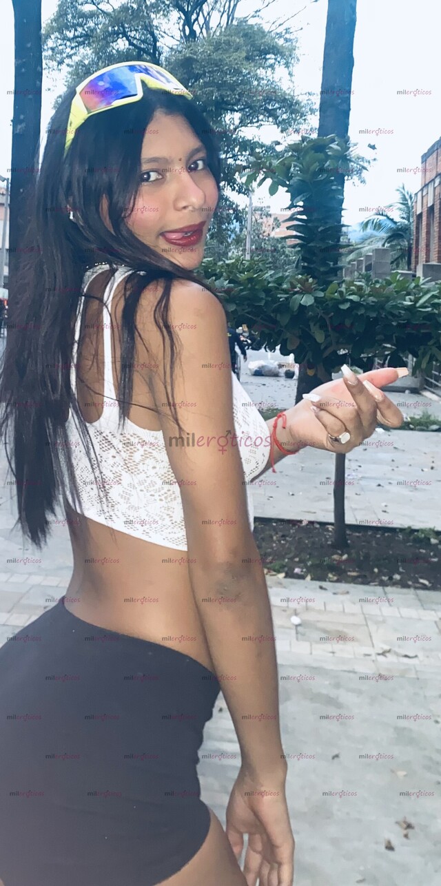 FOTOS DE MORENA RICA CACHONDA CON GANAS DE PASARLA RICO