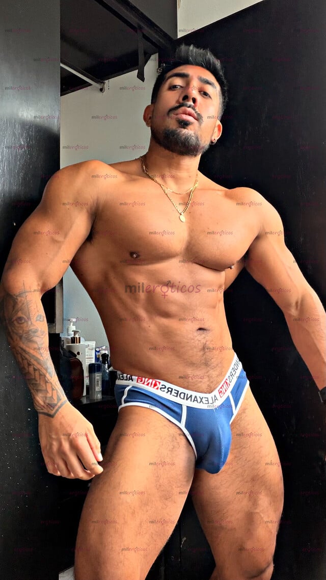 FOTOS DE AUGUSTO ACTIVO DOMINANTE MUSCULOSO EN MÉRIDA UNA SEMANA