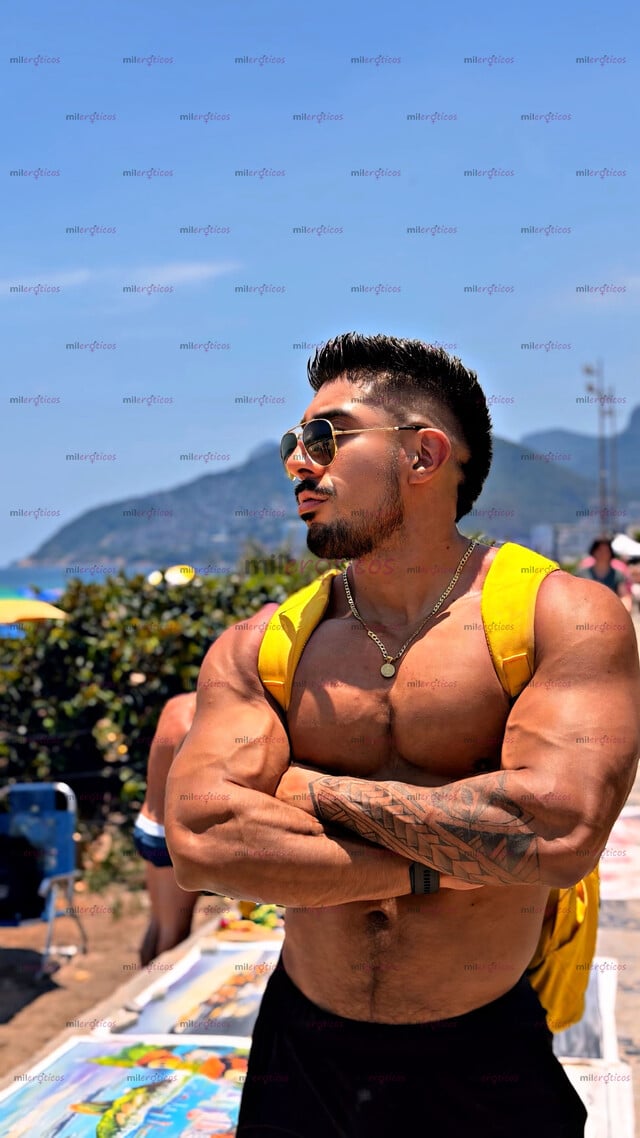 FOTOS DE AUGUSTO ACTIVO DOMINANTE MUSCULOSO EN MÉRIDA UNA SEMANA
