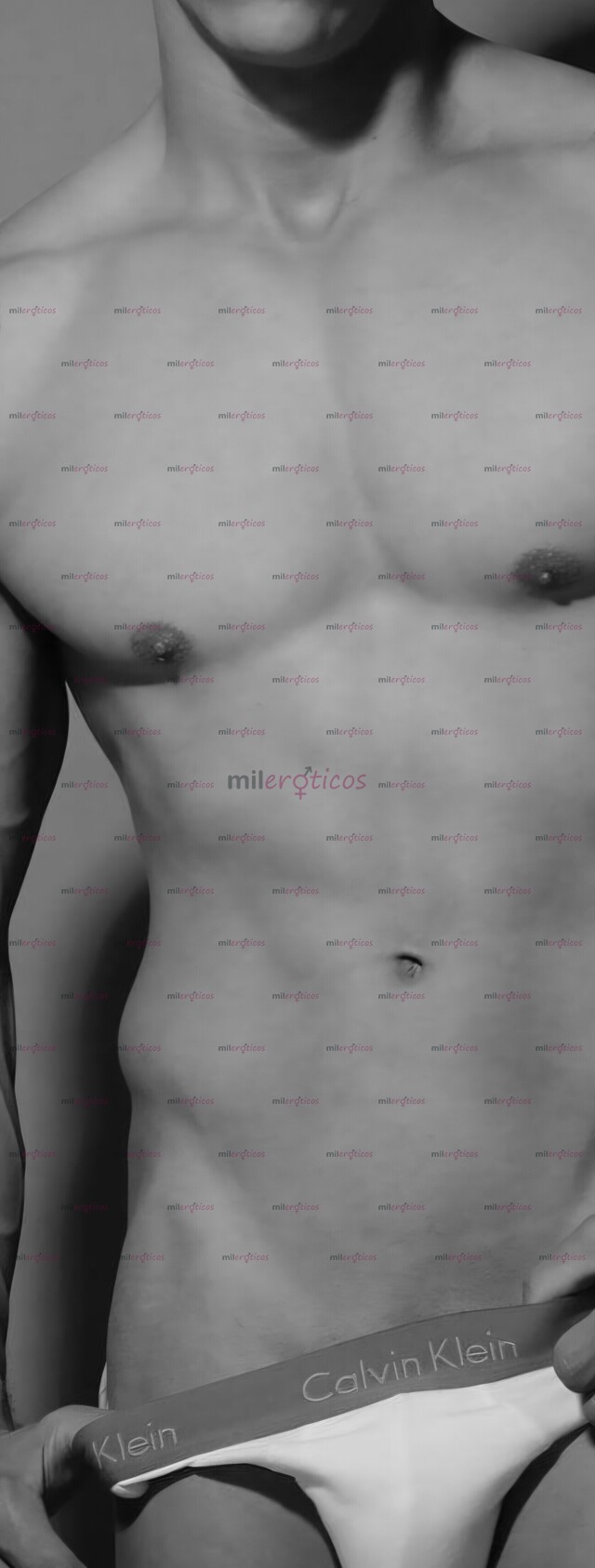 FOTOS DE XAVIER ESCORT PROFESIONAL. ALTO, TATUADO Y VATONIL