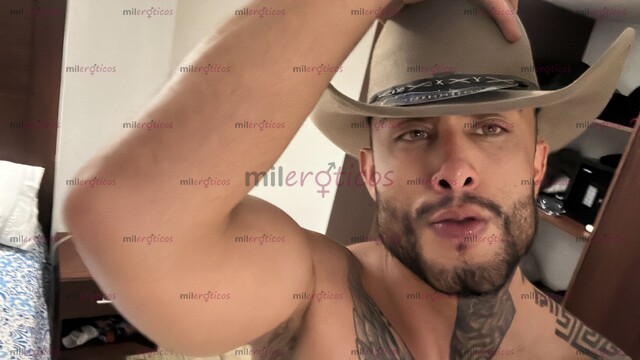 FOTOS DE PROFESIONAL FITNESS MODEL IN YOURE TOWN!