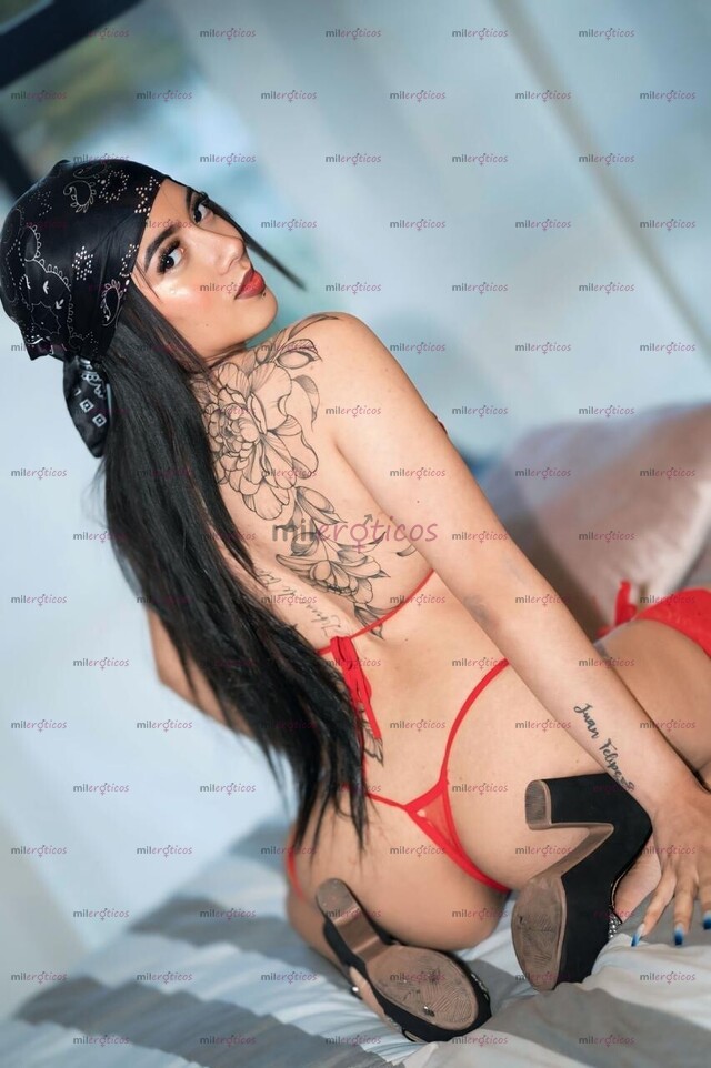 FOTOS DE HANNA FLAQUITA DE HERMOSO ROSTRO Y DELICADA PIEL