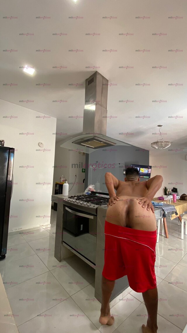 FOTOS DE LAUTARO LUX , ENCANTADO DE COMPLACERTE EN TUS DESEOS.