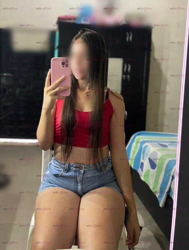 FOTOS DE SEXY MONA CON GANAS DE SACARTE TODA TU LECHE CALIENTICA