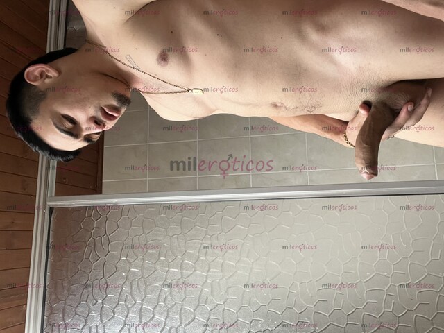FOTOS DE SENSUAL JOVENCITO CON HERMOSO ROSTRO Y CUERPO ARDIENTE, COMPLACIENTE Y PÍCARO
