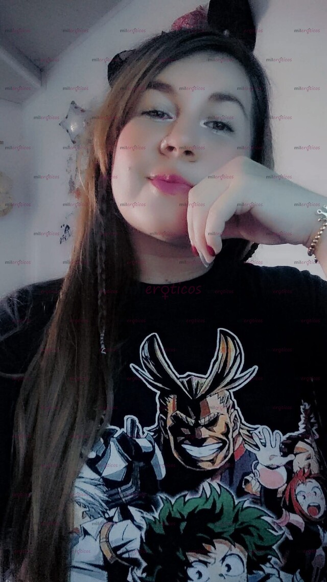 FOTOS DE ME VENGO A CHORROS SÚPER RICO ESTOY BIEN ARRECHITA CALIENTE PARA TI