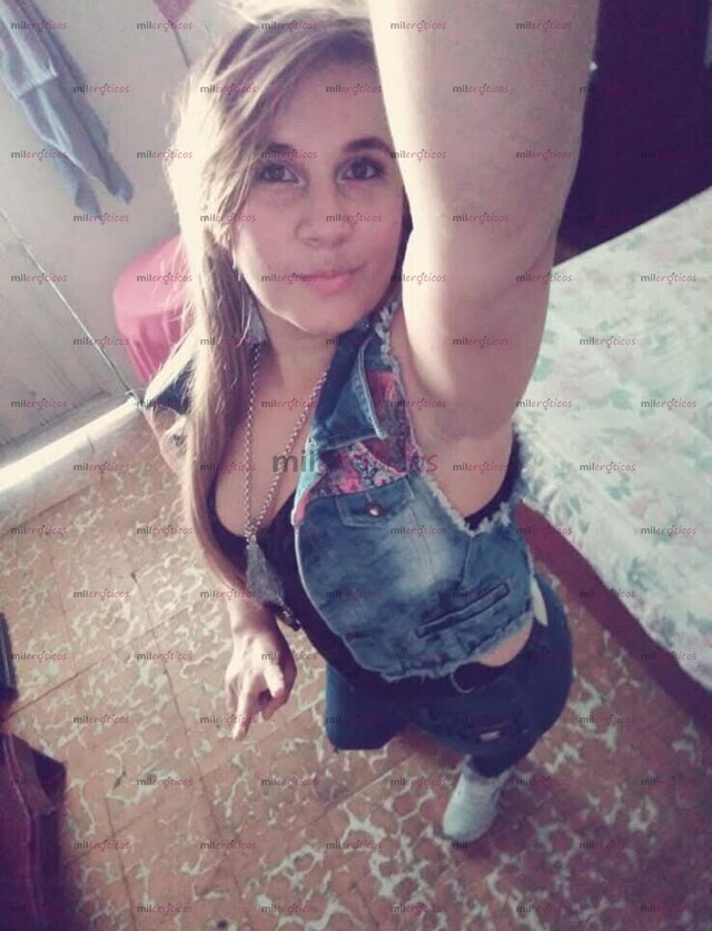 FOTOS DE ME VENGO A CHORROS SÚPER RICO ESTOY BIEN ARRECHITA CALIENTE PARA TI