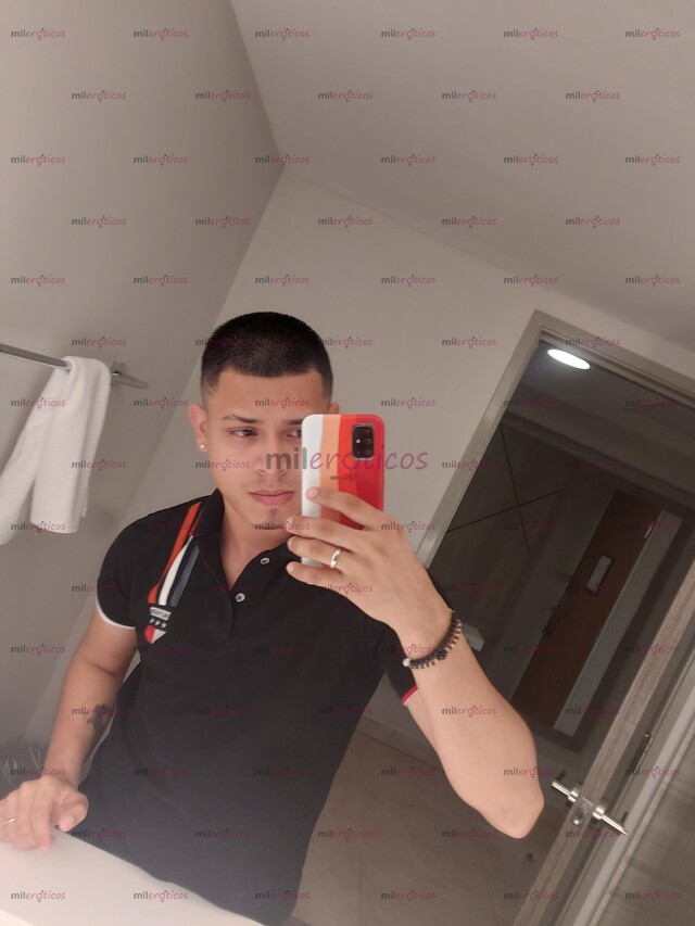 FOTOS DE JOVEN ECUATORIANO EN TAPACHULA VERSÁTIL.