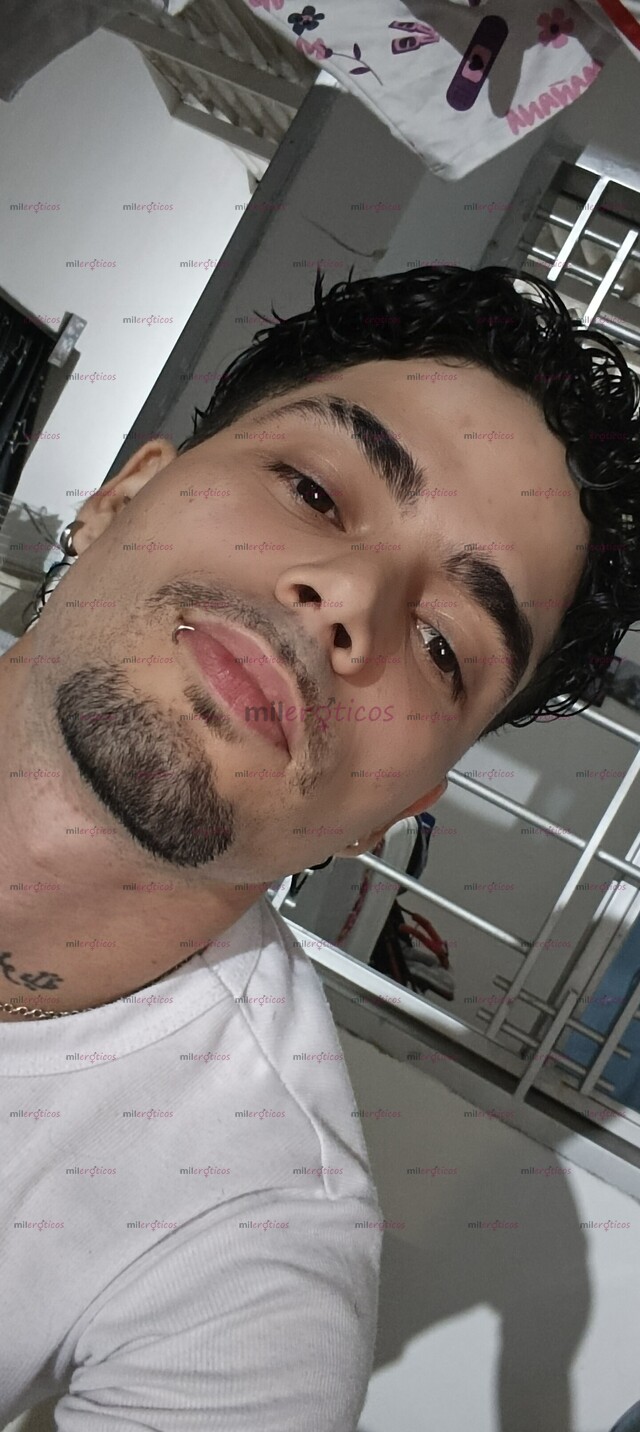 FOTOS DE HOMBRE APASIONADO MASAJISTA QUIERES DIVERTIRTE VEN Y HAZLO CONMIGO