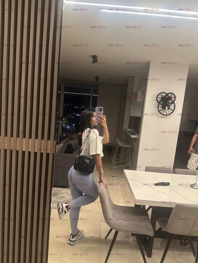 FOTOS DE HERMOSA JOVEN ADICTA AL PENE VAGINA APRETADA BIEN DELICIOSA PROMO 50