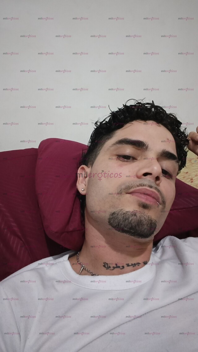 FOTOS DE HOMBRE APASIONADO MASAJISTA QUIERES DIVERTIRTE VEN Y HAZLO CONMIGO
