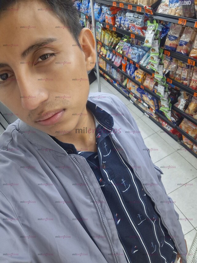 FOTOS DE PASIVO AGUANTADOR Y MAMADOR PARA SACARTE TODA LA LECHE