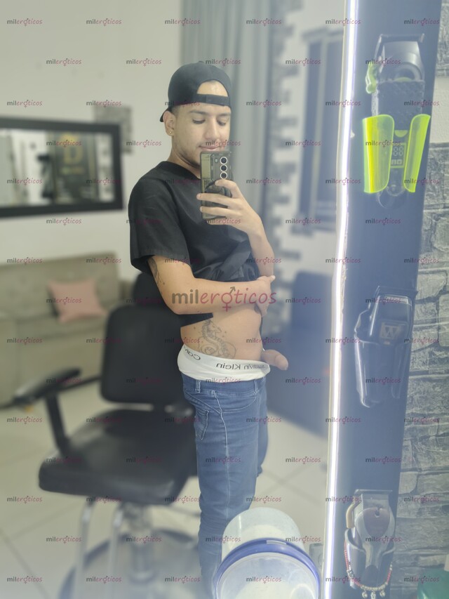 FOTOS DE BARBERÍA Y MASAJES RELAJANTES CON FINAL FELIZ