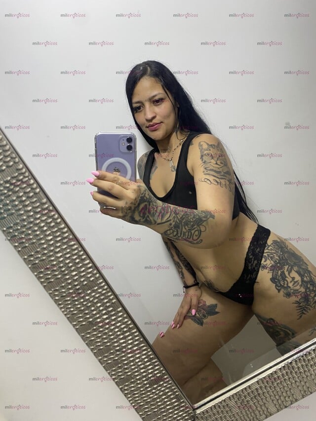 FOTOS DE PENELOPE RICA TATUADA DISPUESTA A DISFRUTAR UN RATO DE PASIÓN CONMIGO SOY MUY CO