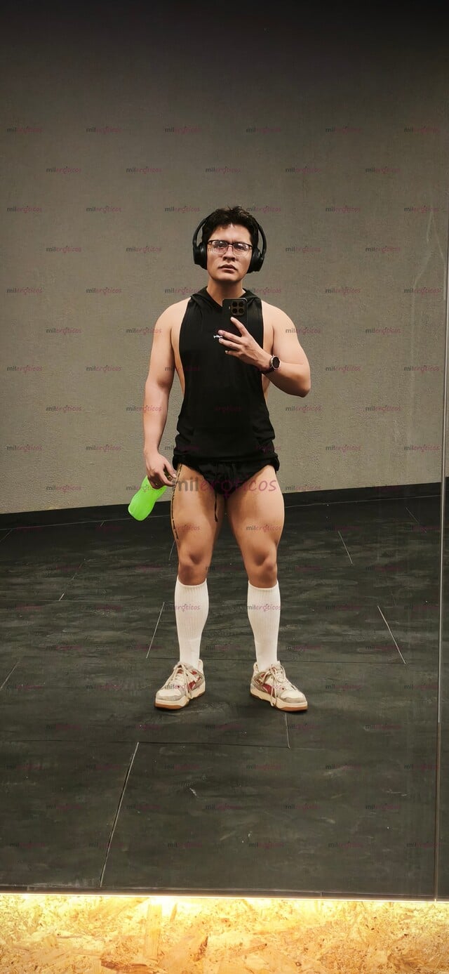 FOTOS DE VATO MAMADO DISCRETO, CALIENTE Y DELICIOSO PARA TI