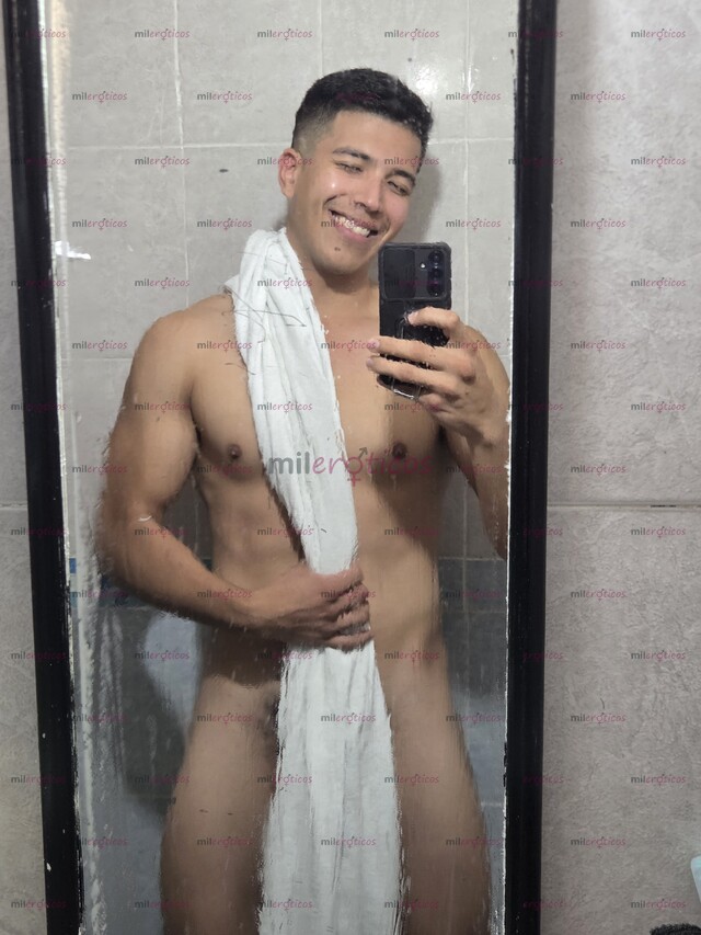 FOTOS DE ACTIVO BISEXUAL CALIENTE, FIT, 18 CM, DOMINANTE, RISUEÑO Y MUY MORBOSO