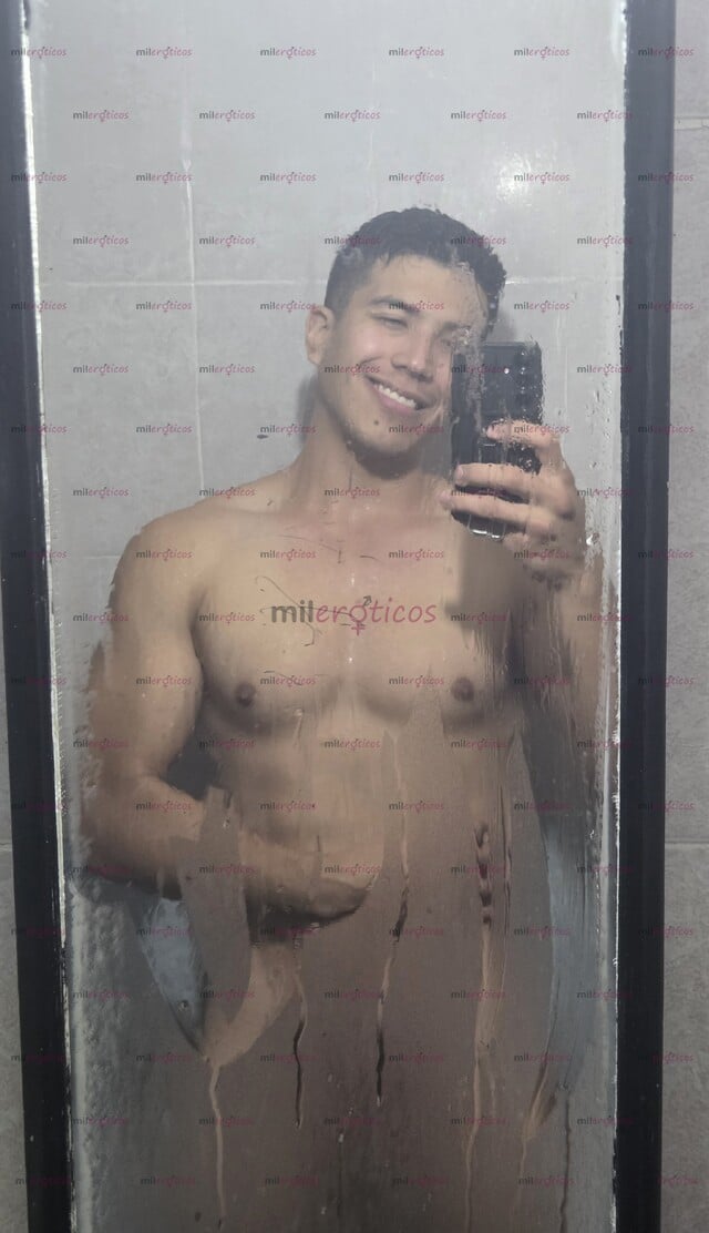 FOTOS DE ACTIVO BISEXUAL CALIENTE, FIT, 18 CM, DOMINANTE, RISUEÑO Y MUY MORBOSO